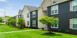 Oak Creek at Polaris Gallery 18