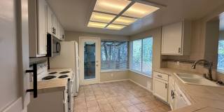 2-Bedroom Home with Loft in Lakeridge Springs Gallery 9