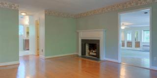 1602 Greenwood Gallery 11