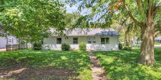 Now Leasing 3-Bedroom, 2-Bath House with Detached Garage for Move in August 1st! Gallery 3