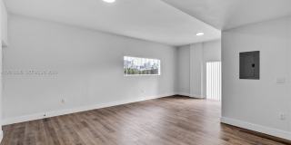 1021 NW 1st St Gallery 5