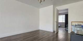 598 S 2nd Gallery 19