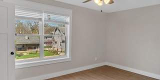 717 S Henderson Street Gallery 20