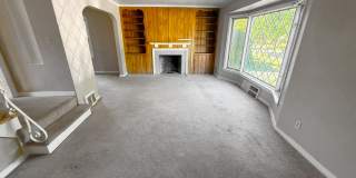 2-BED, 1 BATH BEAUTIFUL SINGLE- FAMILY HOME IN CLEVELAND HEIGHTS! 2-BED, 1 BATH BEAUTIFUL SINGLE- FAMILY HOME IN CLEVELAND HEIGHTS! Gallery 1