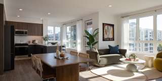 Resa Gallery 51