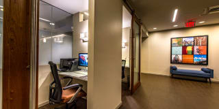 The Victor by Windsor Gallery 27