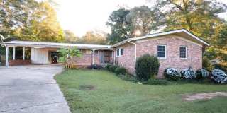Beautifully Renovated Home for Rent in Americus Gallery 1