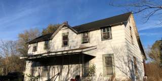 GOLCONDA, IL - 2.5 Acres & county house- ONLY $699 DOWN / $298 MONTH Gallery 1