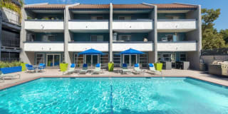 The Howard Gallery 5