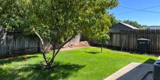 6801 Las Palamitas Way - South Land Park Duplex with central heat and air. Close to shopping and schools. Gallery 15
