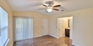 Venetian Villa 2 Bedroom 2 Bath 2 Car Garage w/Waterview! Venetian Villa 2 Bedroom 2 Bath 2 Car Garage w/Waterview! Gallery 25