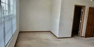 2482 Stoughton Circle Gallery 11
