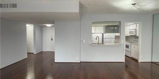 205 E Harmon Avenue Gallery 7