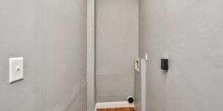 352 Norfolk St Gallery 16