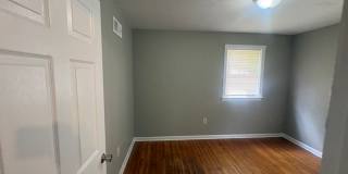 2885 Curtis St Gallery 14