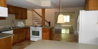 1651 River Road Gallery 5