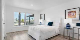 Stunning 5-Bed, 4-Bath Fully Furnished Home in Prestigious Huntington Harbour Stunning 5-Bed, 4-Bath Fully Furnished Home in Prestigious Huntington Harbour Gallery 10