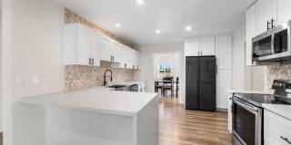 8302 E WINDSOR Avenue Gallery 5
