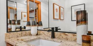 326 W Hopkins Avenue Gallery 14
