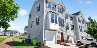 Available Now – 3-Bedroom End-Unit Townhome with 1-Car Garage in Townes at Courtney Creek, Durham Gallery 4