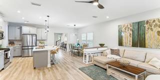 105 MEADOW CREEK Drive Gallery 13