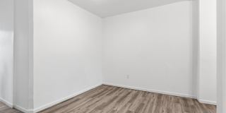 5 Elm Street 3 Gallery 3