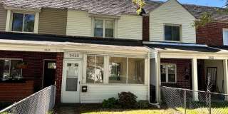 3433 CLAY Street NE Gallery 1