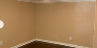 963 Waverly Ave Gallery 7