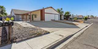 3 Bedroom Home Located In The Heart Of Spring Valley Gallery 1