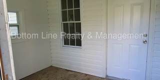 Room in 3 Bedroom Home at Plainview Rd Gallery 6