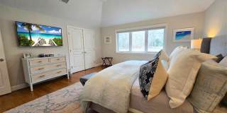 13 Beachland Avenue Gallery 27