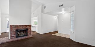 Charming 3BR House in Lancaster Gallery 13