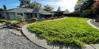 Spacious three bedroom home in desirable Windsor neighborhood! Gallery 39
