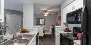 Duraleigh Woods Apartments Gallery 6