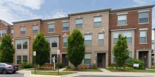3 bedroom 3 bath townhouse in Brambleton Gallery 1
