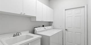215 W Mickey Mantle Path Gallery 10