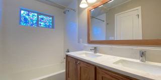 West El Paso 4bed/3.5bath Townhome Gallery 20