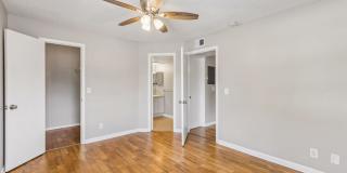1/1 Condo in Gated Lakefront Community of Altamonte Springs! Gallery 17