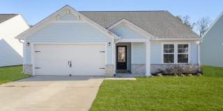 3 Bed / 2 Bath Home – Modern Finishes & Convenient Location Gallery 1