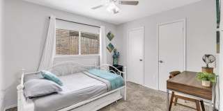 Room in 3 Bedroom Home at Wildwood Ridge Gallery 9