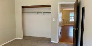 Spacious House Near CSU! Gallery 8