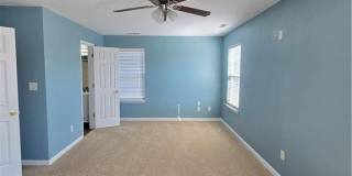 1512 MARSH Street Gallery 18