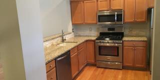 2 Bed / 2 Bath Condo with Garage – Clements Mill Village (Forest Hills District) Gallery 6