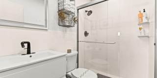 630 NE 15th Place Gallery 23