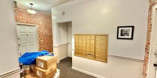 Dupont Prime Location Tree-Lined Corcoran St & 17th 1 bed 1 bath Condo UTILITIES INCLUDED. Gallery 21