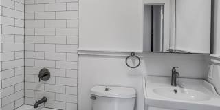 42 Hawthorne Street Gallery 10