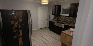 This studio apartment is conveniently located one block from Spohn Shoreline, Gallery 9