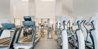 Sheridan Ocean Club Apartments Gallery 31