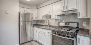 Hopkins Point Gallery 21