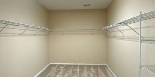 Spacious Home in Creekshire Village! Gallery 17